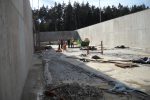 Stadt Roth erläutert Erhöhung der Abwassergebühren Regenklärbecken-Entwässerung IG Lände